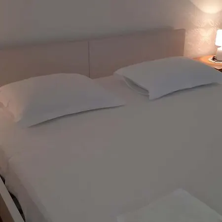 Runac Apartment *