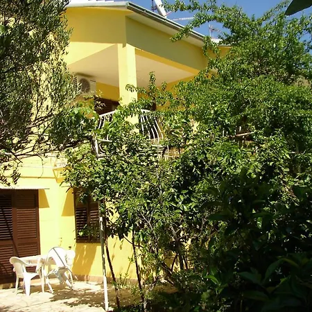 Runac Apartment *